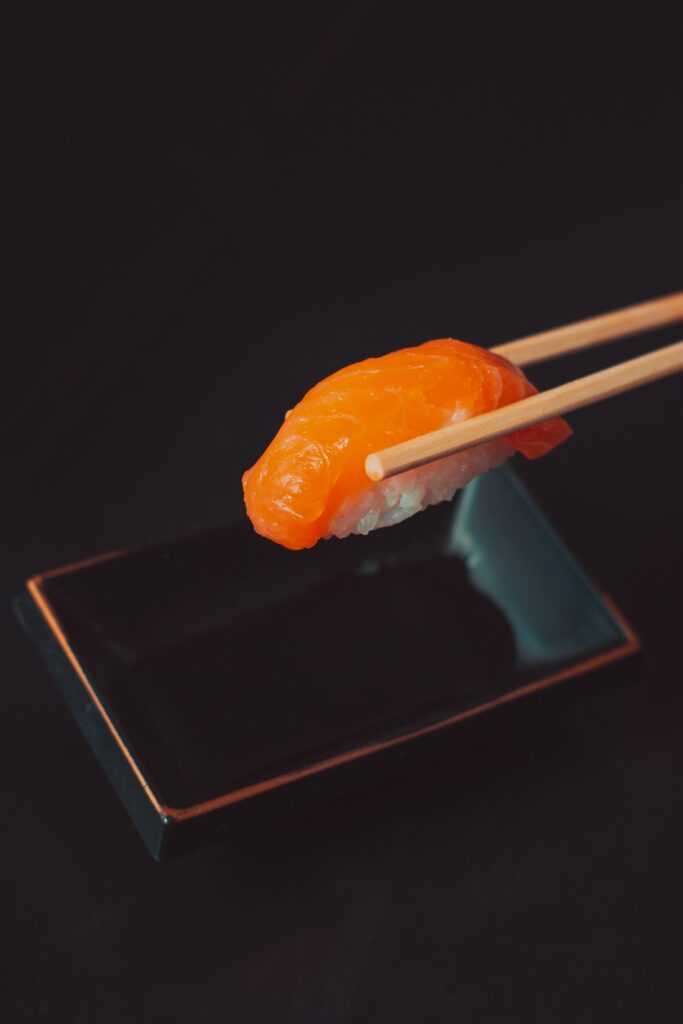 Cách ăn sashimi