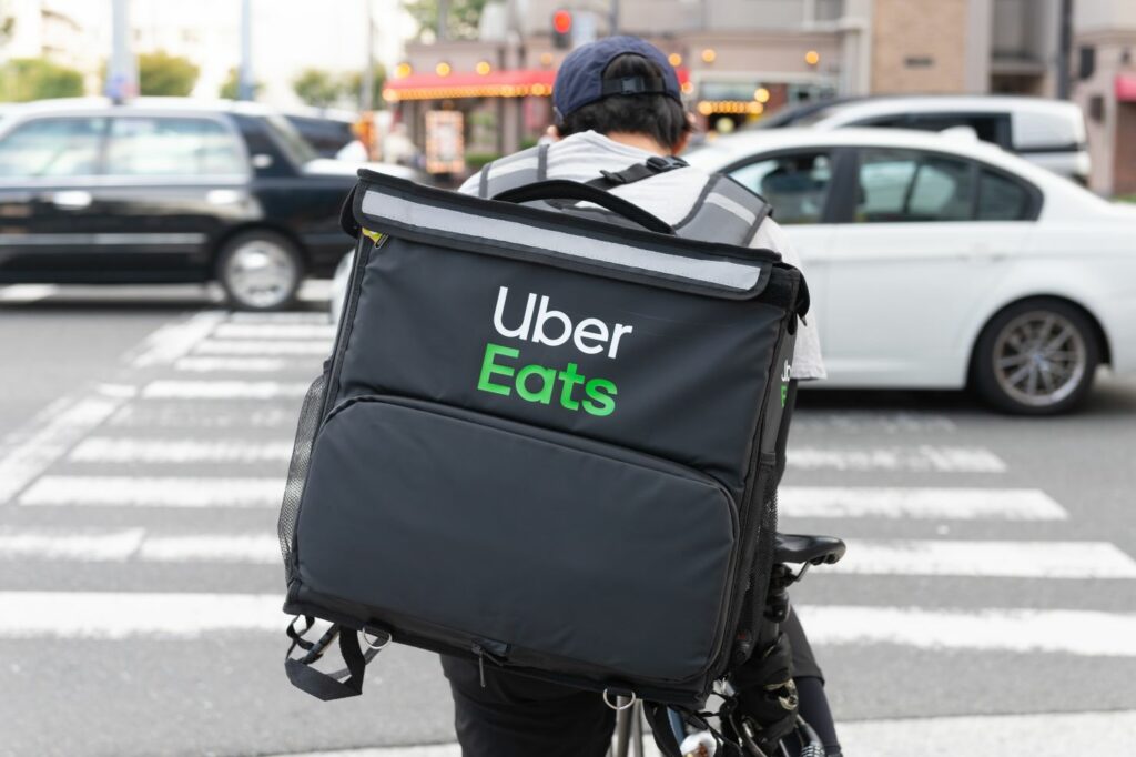 dịch vụ giao đồ ăn Uber Eats 