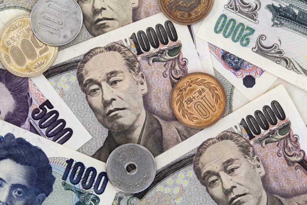 Đồng yên Nhật 2023: Yên tăng do suy đoán về sự thay đổi chính sách của BOJ 