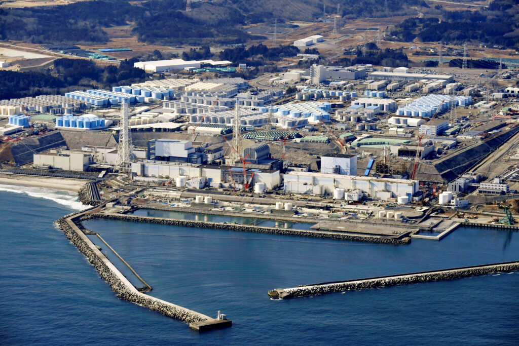 Nhật Bản bắt đầu xả nước thải hạt nhân đã qua xử lý ở Fukushima và những tranh cãi
