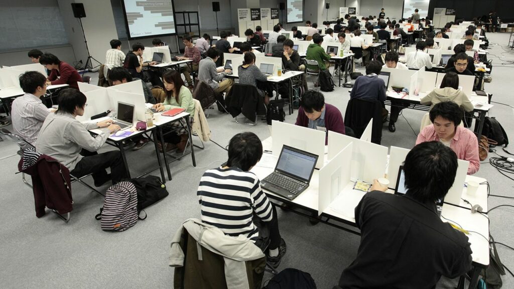 Dòng chảy M&A ngành IT ở Nhật