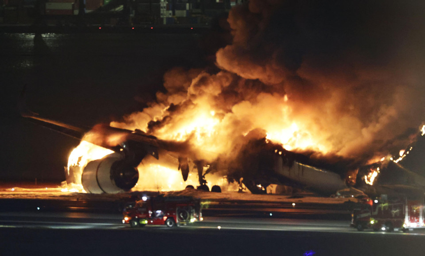 Vụ cháy máy bay Nhật Bản 2024 đặt ra nhiều vấn đề trong vật liệu sản xuất máy bay? 