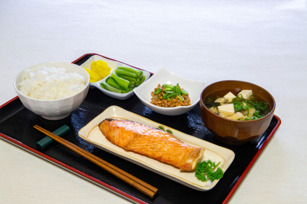 Câu chuyện quá khứ và thực tế của bữa sáng của người Nhật 