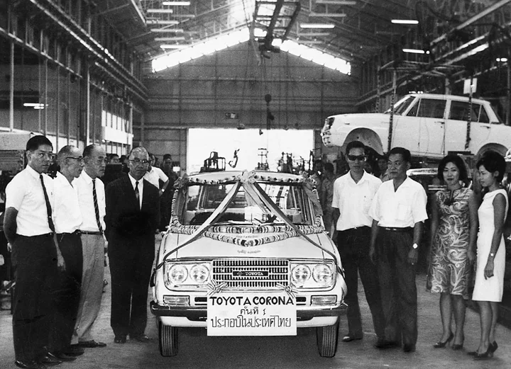 Các giai đoạn phát triển của Toyota: Hành trình từ chiếc máy dệt đến vroom 
