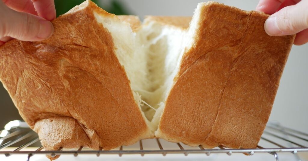 Shokupan - Món bánh mì sữa mang tính biểu tượng của Nhật Bản 