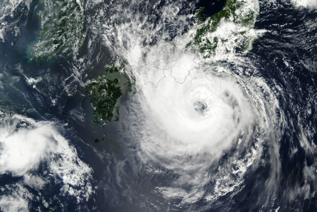 Mùa bão ở Nhật Bản: Điều gì sẽ xảy ra và cách chuẩn bị ứng phó