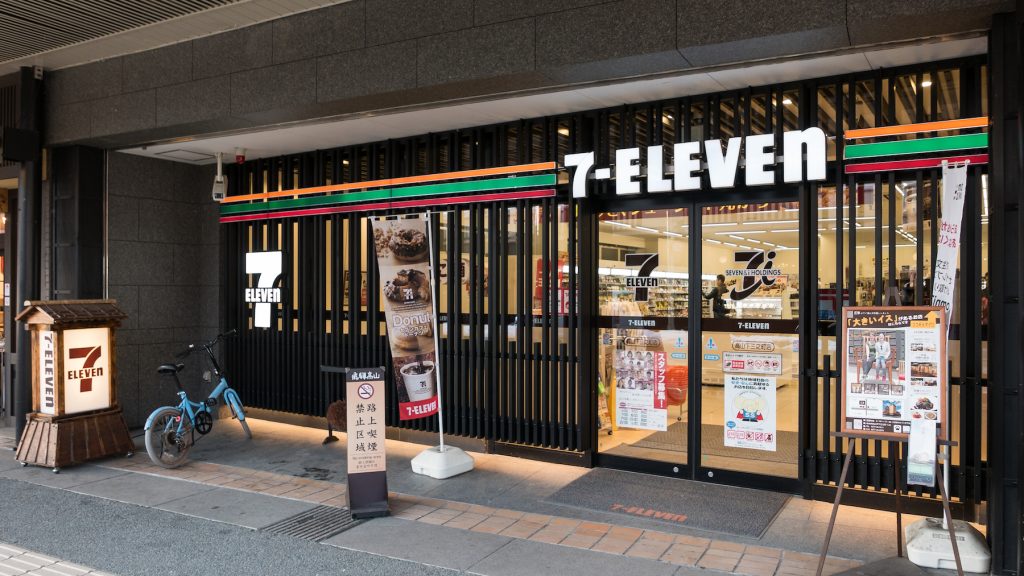 7-Eleven-sap-mo-tai-Ha_Noi